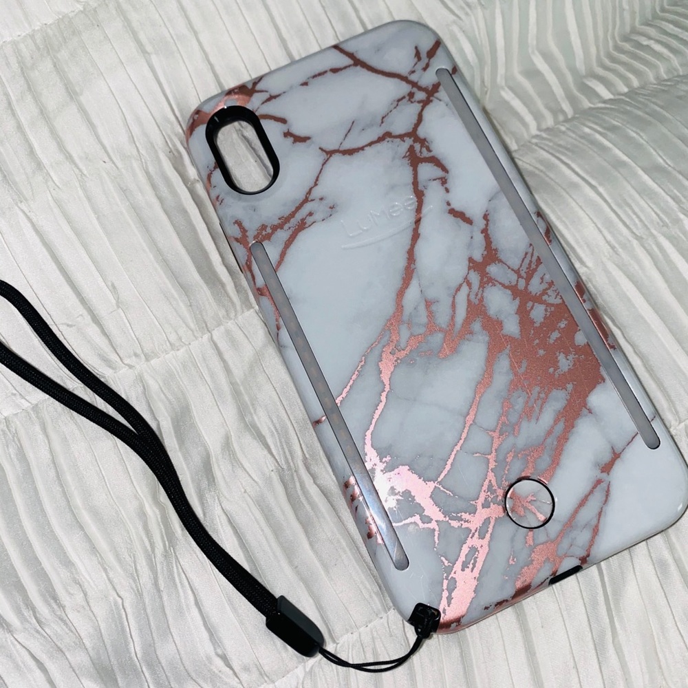 Iphone xs max lumee case